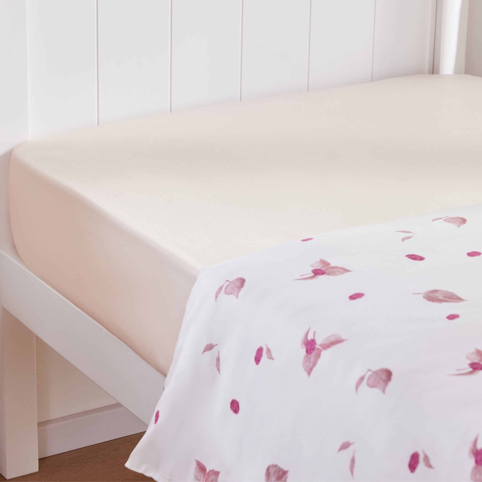 Silk Blended Fitted Sheet - Rose